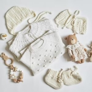 Choose New-Born Baby Gifts with Organic Cotton Baby Clothes